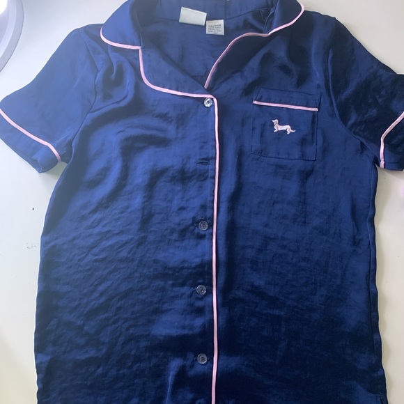 Peter Alexander Silk Pjs - size 14 kids but would fit a 6/8 - Picture 3 of 4